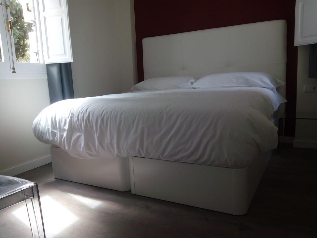 Apartamentos Valentina Deluxe 3000 Granada Quarto foto