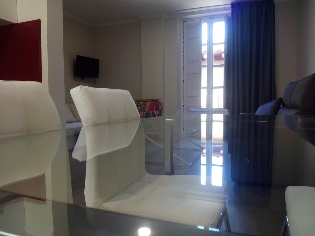 Apartamentos Valentina Deluxe 3000 Granada Quarto foto